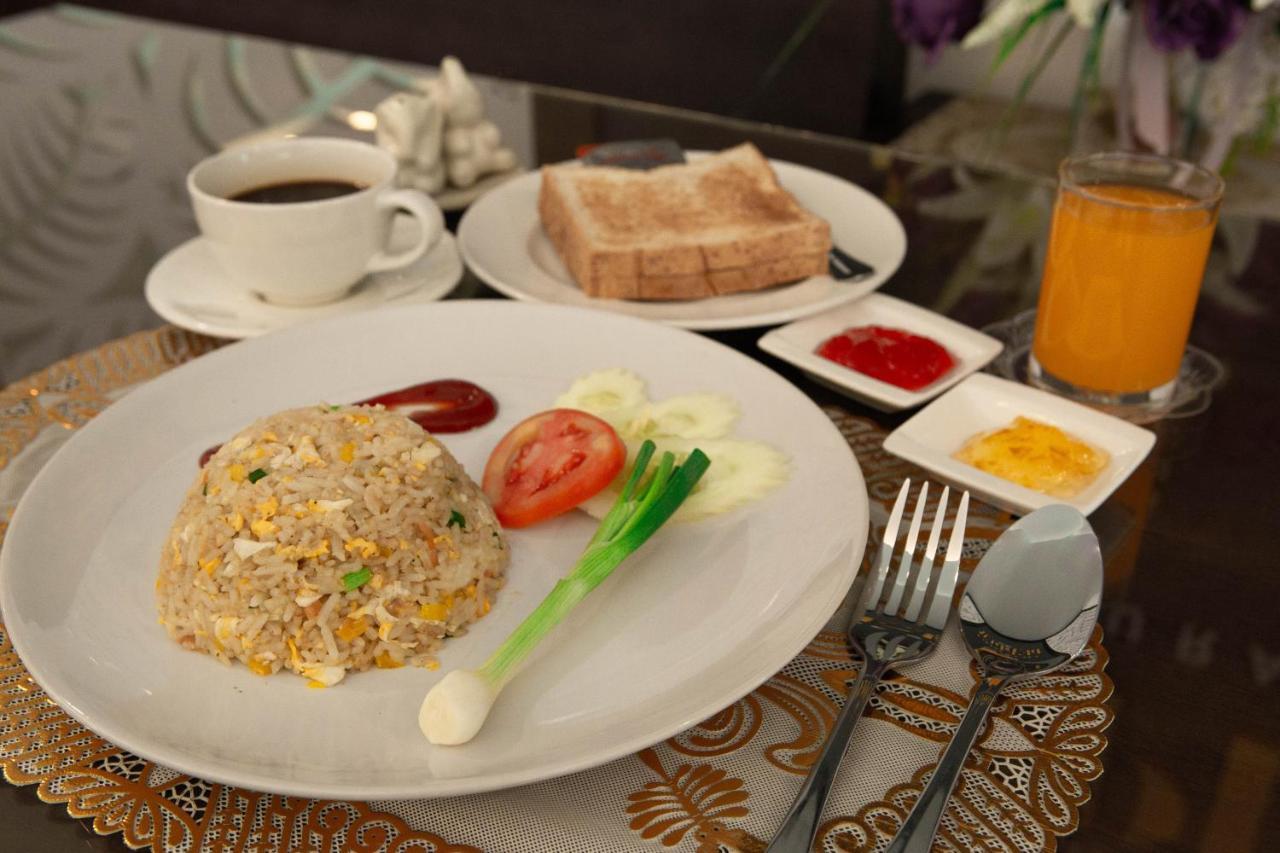 Peppy Hotel-Pepperyhills Hotel Csiangmaj Kültér fotó